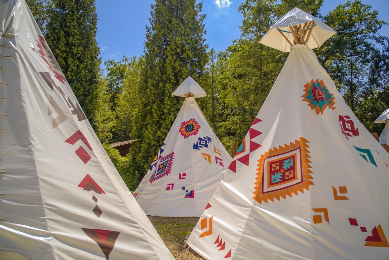 Wioska Indianska River Park Zator Eksteriør bilde